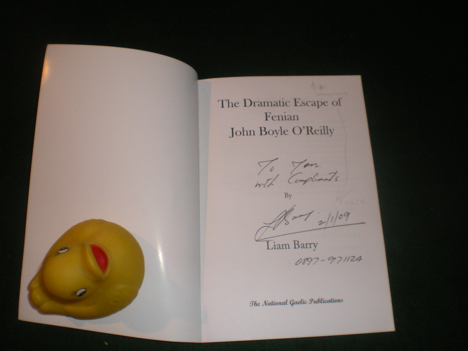 The Dramatic Escape Of Fenian John Boyle O'Reilly (signed) by Liam Barry. National Gaelic Publications, 2008. - Image 3