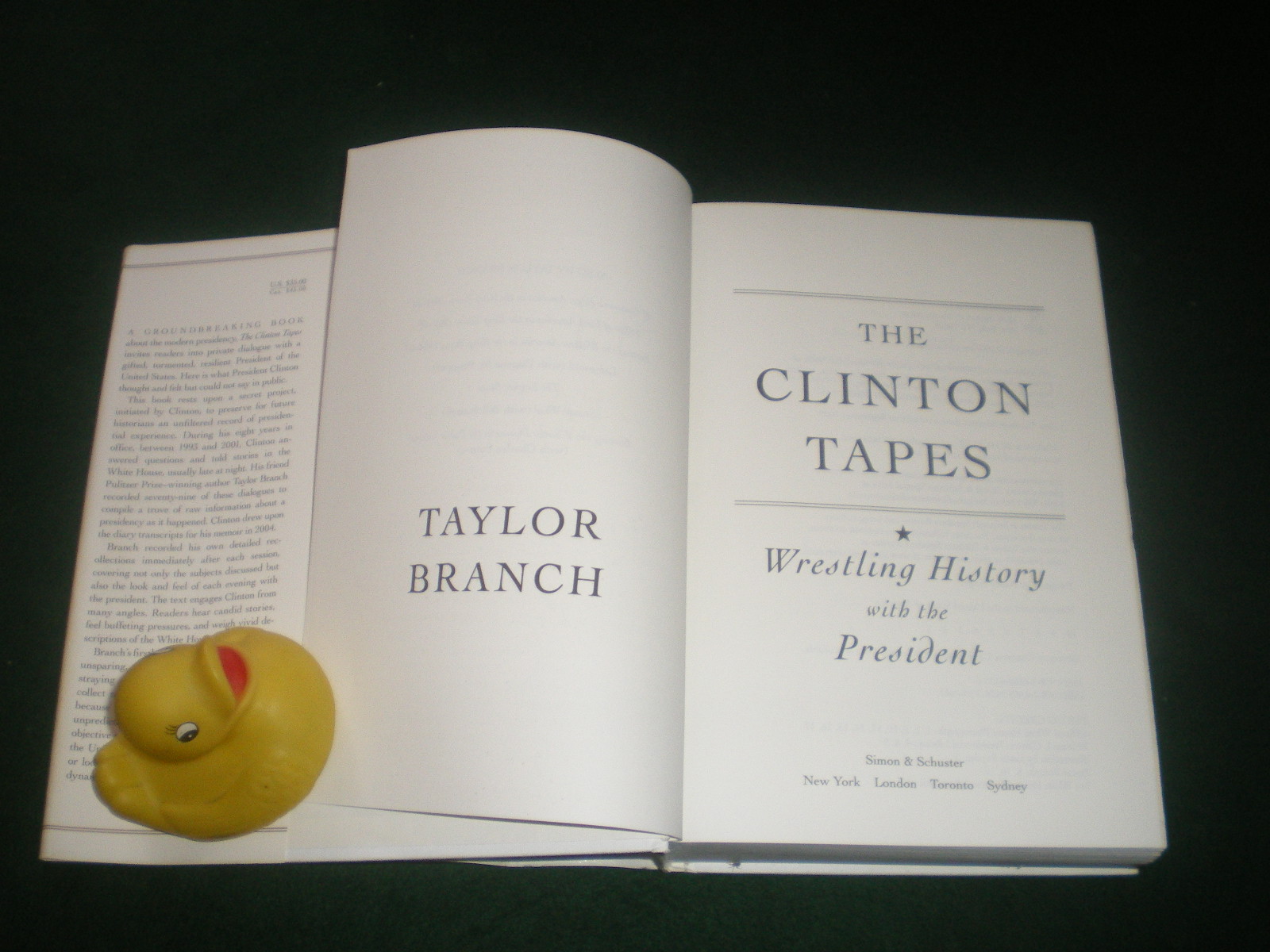 The Clinton Tapes: Wrestling History With The President (1st edition) by Taylor Branch. Simon and Schuster, 2009. - Image 3