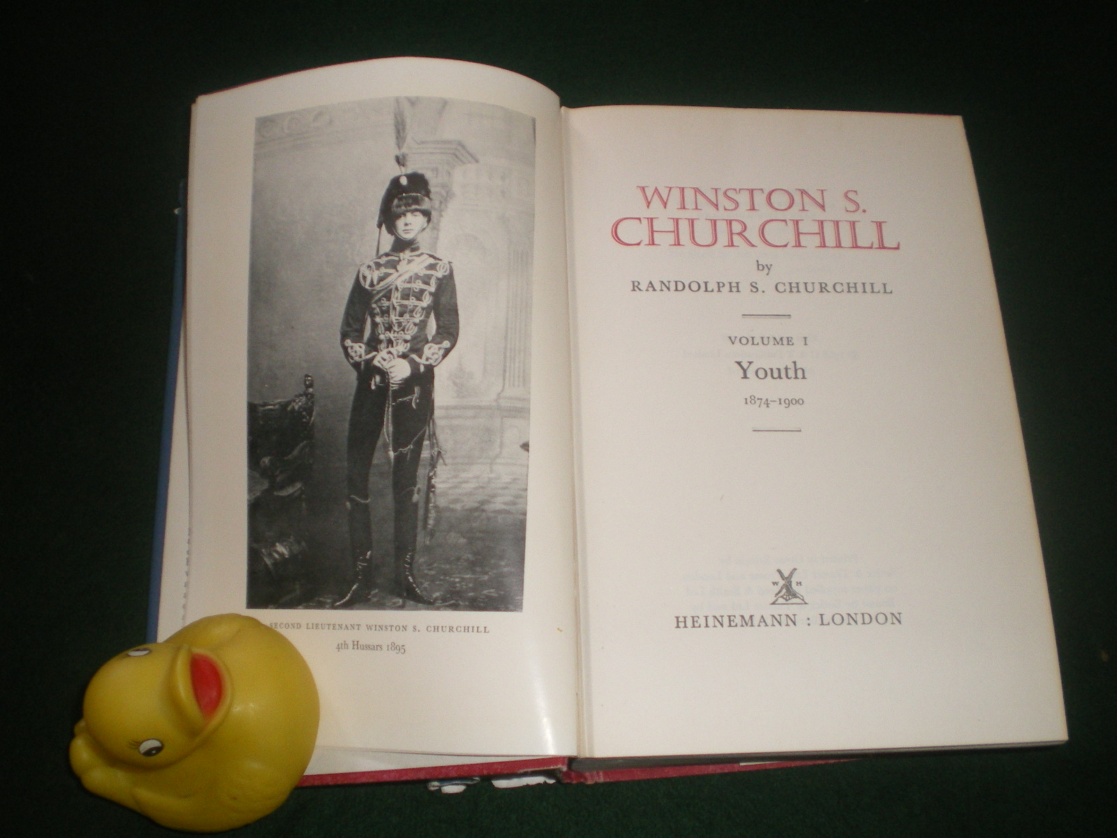 Winston S. Churchill Vol. I Youth (1st edition) by Randolph S. Churchill. Heineman, 1966. - Image 3