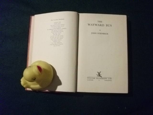 The Wayward Bus (1st edition) by John Steinbeck. William Heinemann, 1947 - Image 3