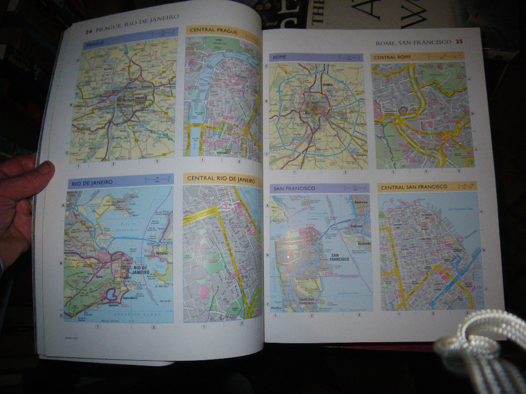 Philips Atlas of the World Comprehensive Edition Royal Geographical society.. Mint unread copy (Copy) - Image 4