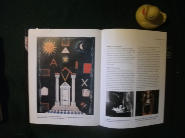 The Brotherhood: Inside The Secret World Of The Freemasons (1st edition) by Tim Dedopulos. Viking Press, 2006 - Image 3