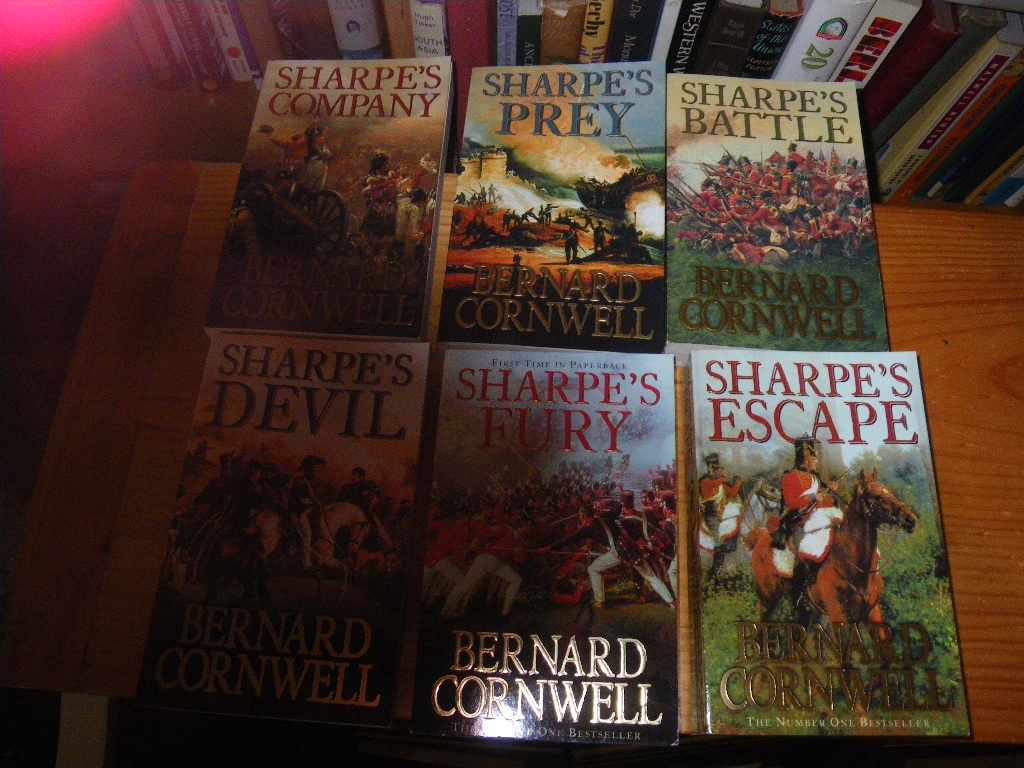 Bernard Cornwall Sharpe's series collection of 18 paperbacks all VG read only once - Image 2