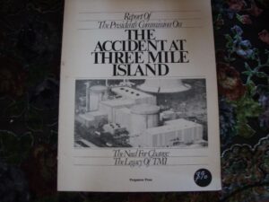 The Accident at Three Mile Island Report of the President's Commission Permagon Press