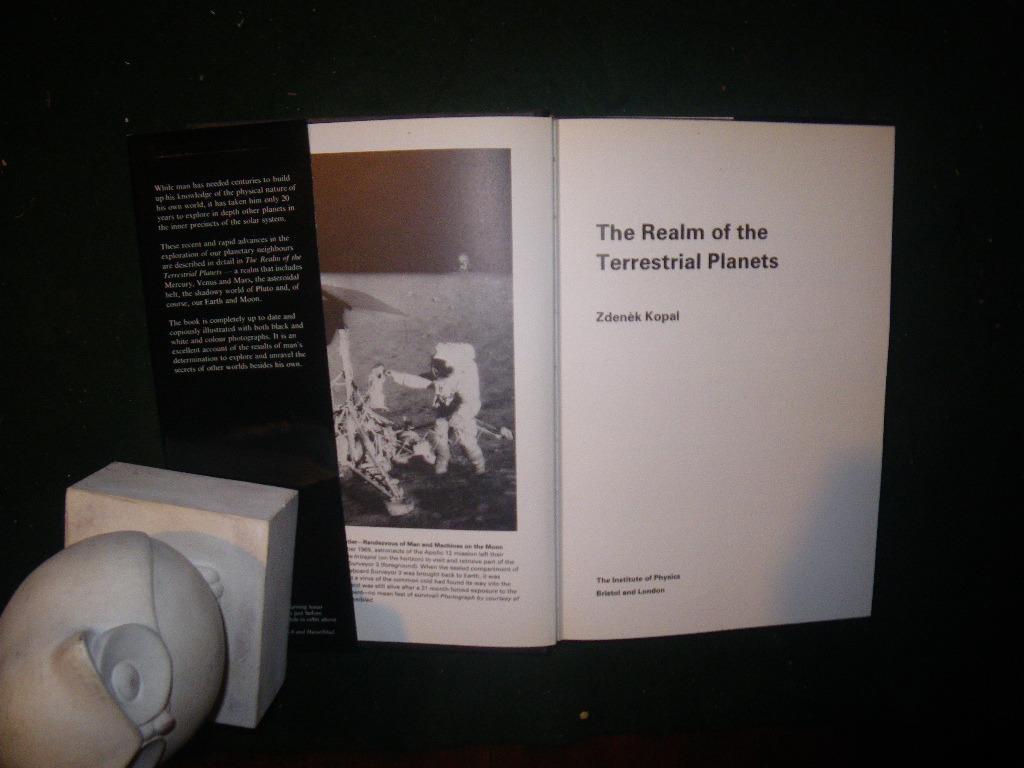 The Realm Of The Terrestrial Planets (1st edition) by Zdenek Kopal. IOP Publishing, 1979 - Image 4