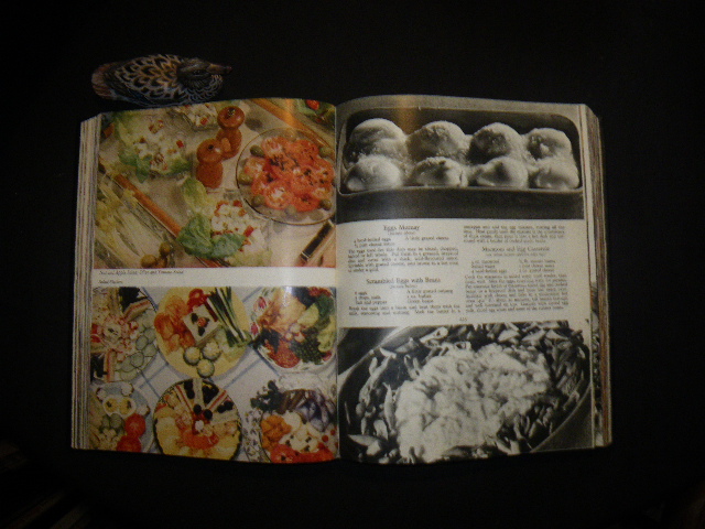 A Good Housekeeping Cookery Compendium (1st edition) Compiled by the Good Housekeeping Institute. The Waverley Book Co, 1954 - Image 6