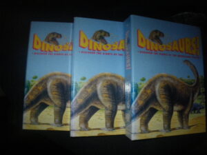 Dinosaurs! - Discover The Giants Of The Prehistoric World - (1st edition) Orbis Publishing, 1992